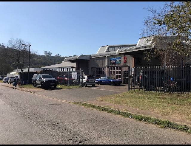 296M² WAREHOUSE RENTED IN SPRINGFIELD PARK